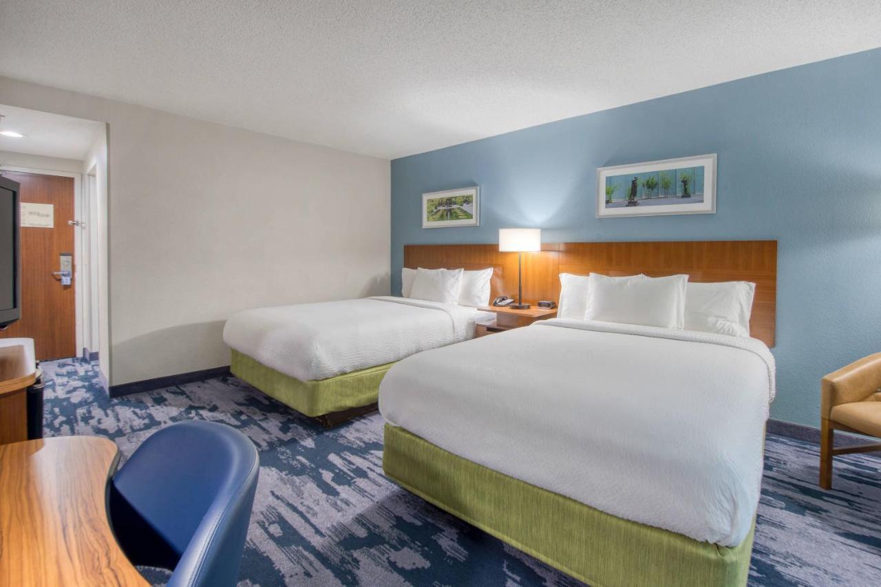 Fairfield Inn & Suites Raleigh Crabtree Valley Exterior foto