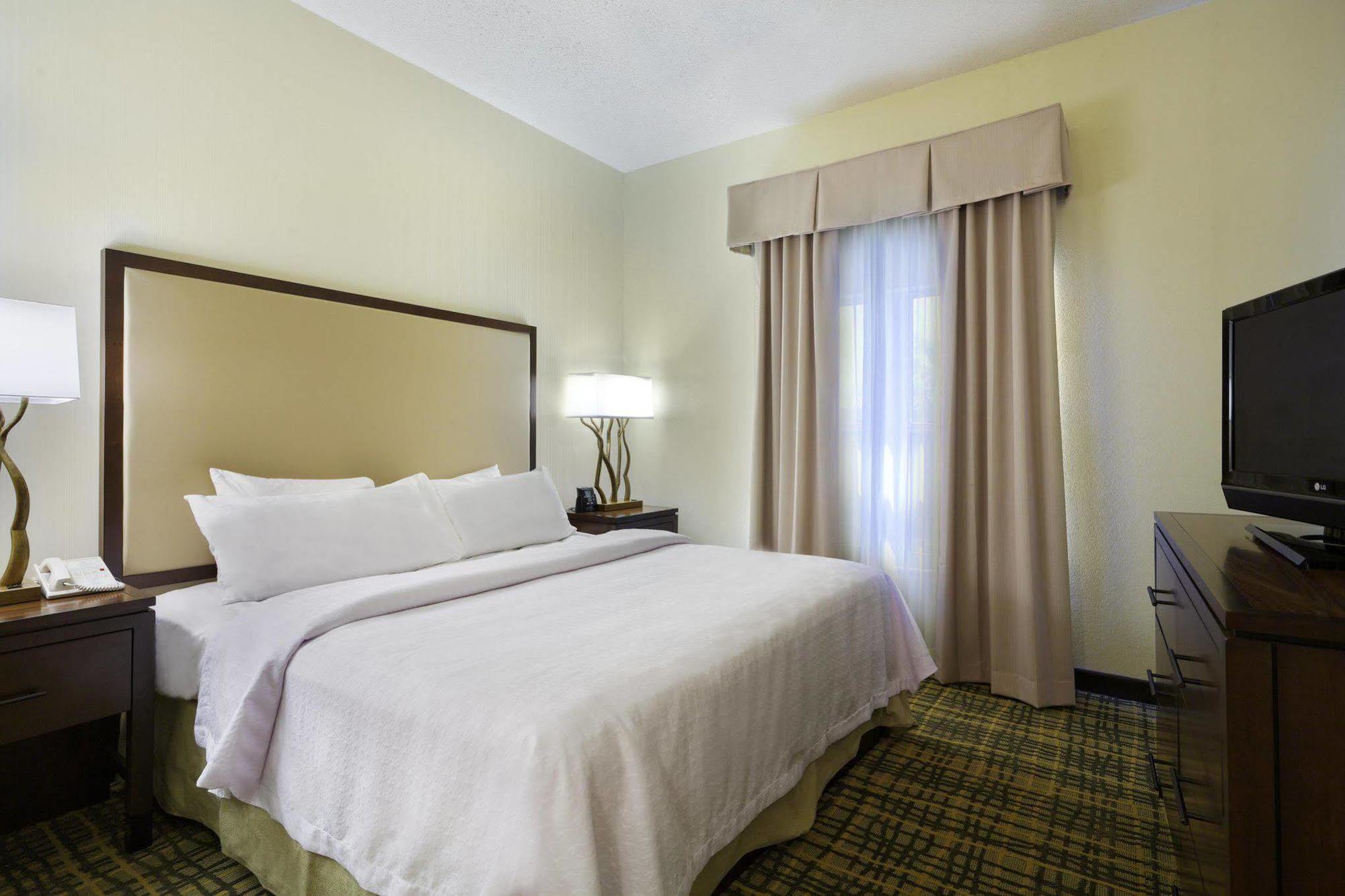 Fairfield Inn & Suites Raleigh Crabtree Valley Exterior foto